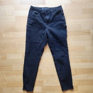 No Boundaries Jeans